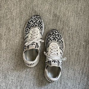 Adidas Women's Swift Run X Shoes Cheetah Print